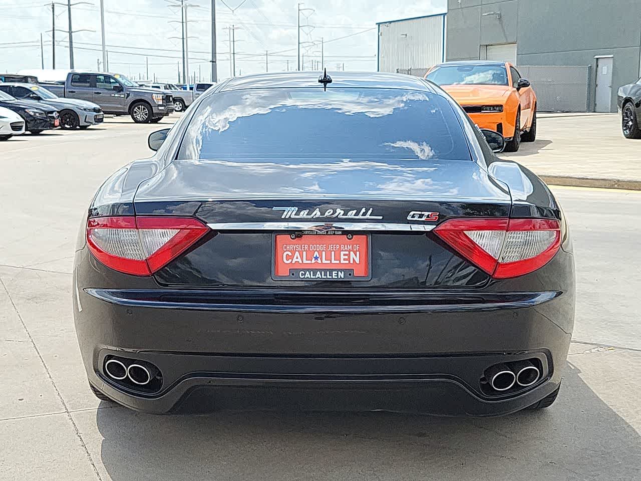 2009 Maserati GranTurismo S 13