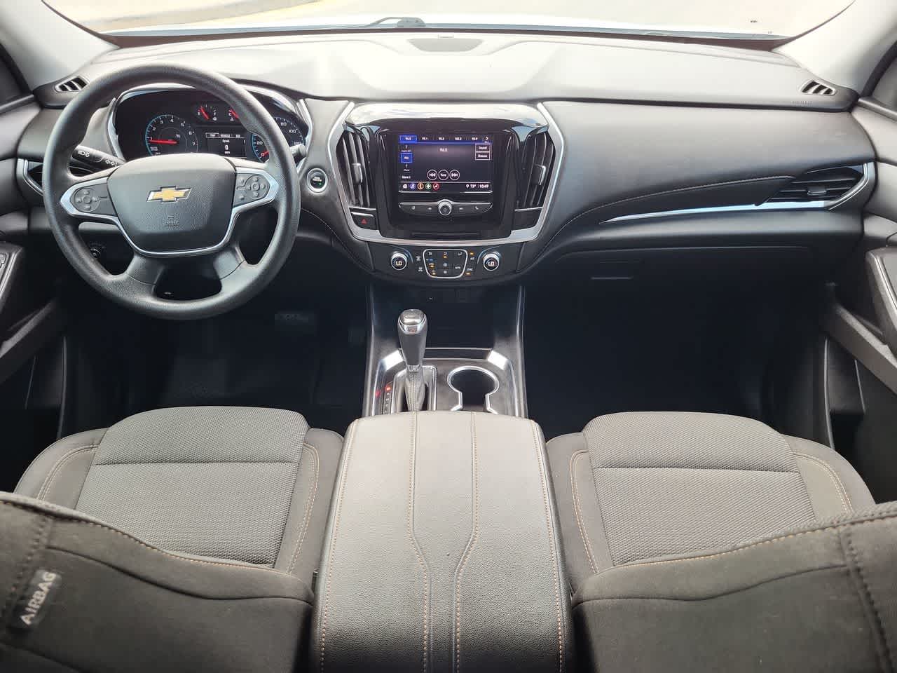 Thumbnail: 2020 Chevrolet Traverse - 18