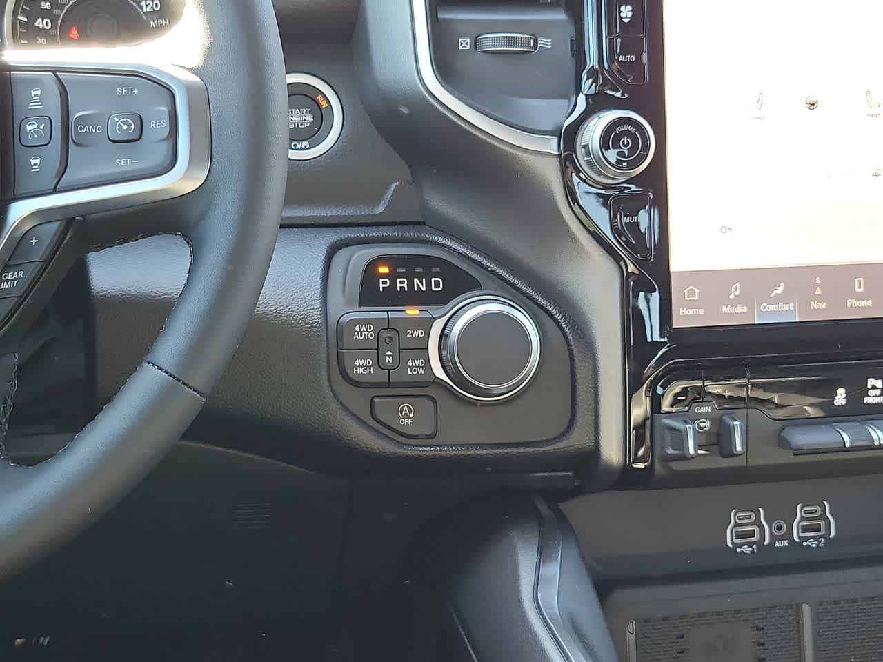 Thumbnail: 2026 RAM 1500 - 25