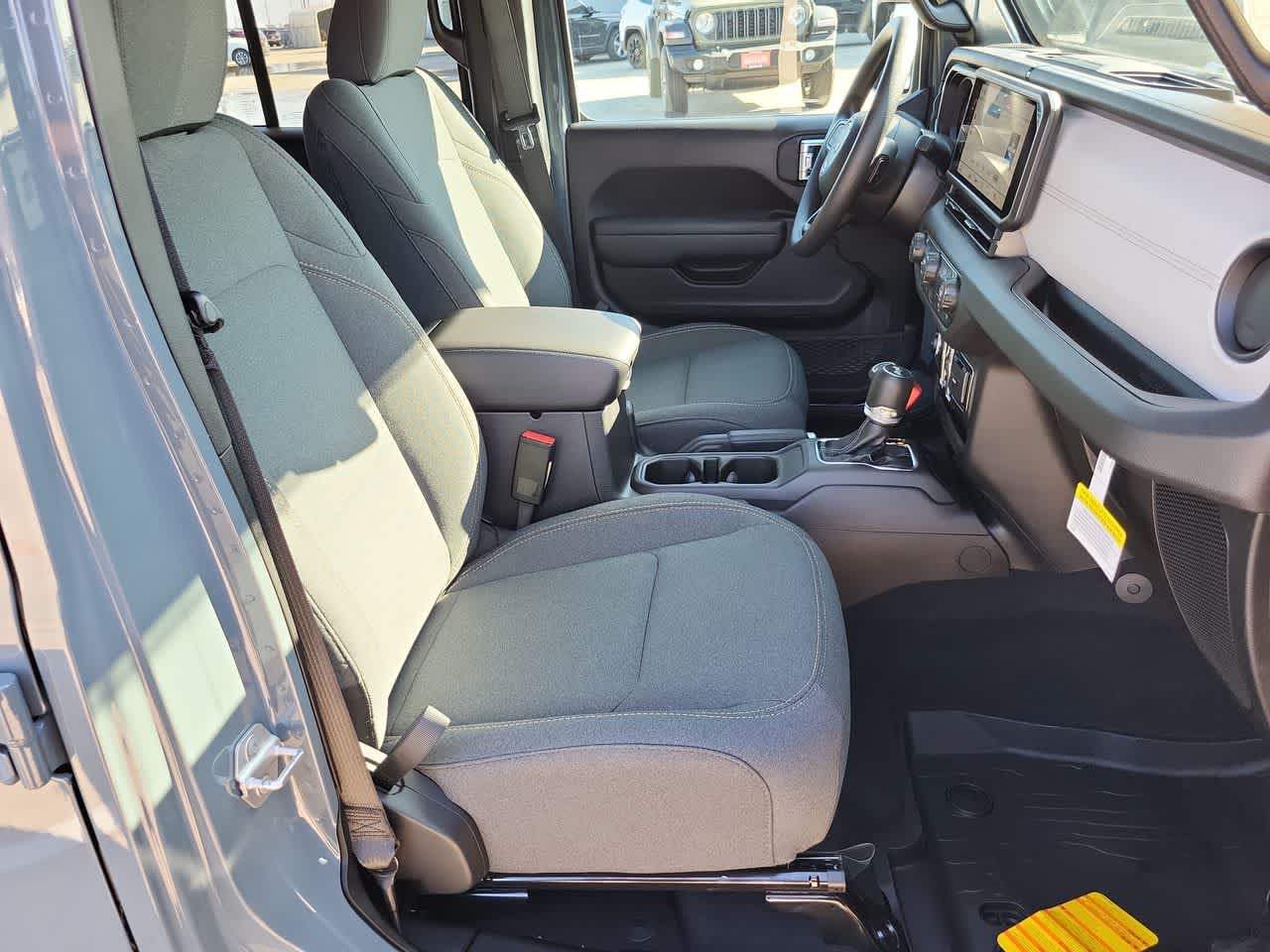 Thumbnail: 2026 Jeep Wrangler - 22