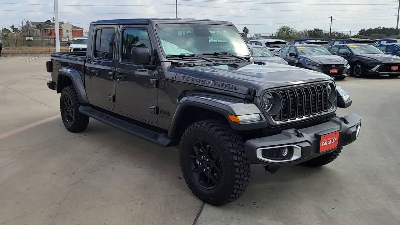 Thumbnail: 2026 Jeep Gladiator - 2