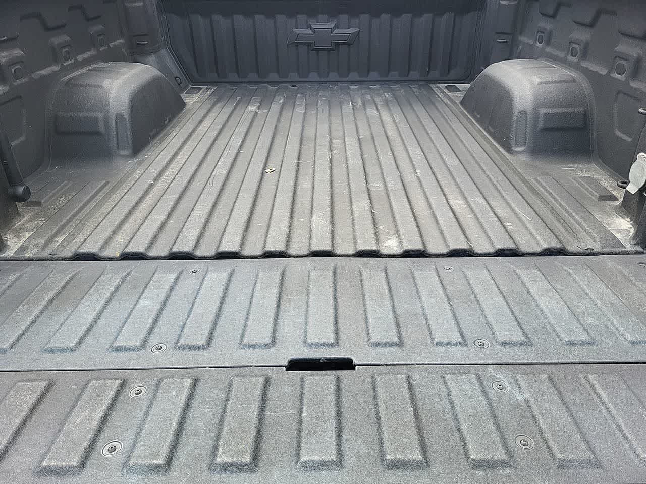 Thumbnail: 2022 Chevrolet Silverado 1500 - 27