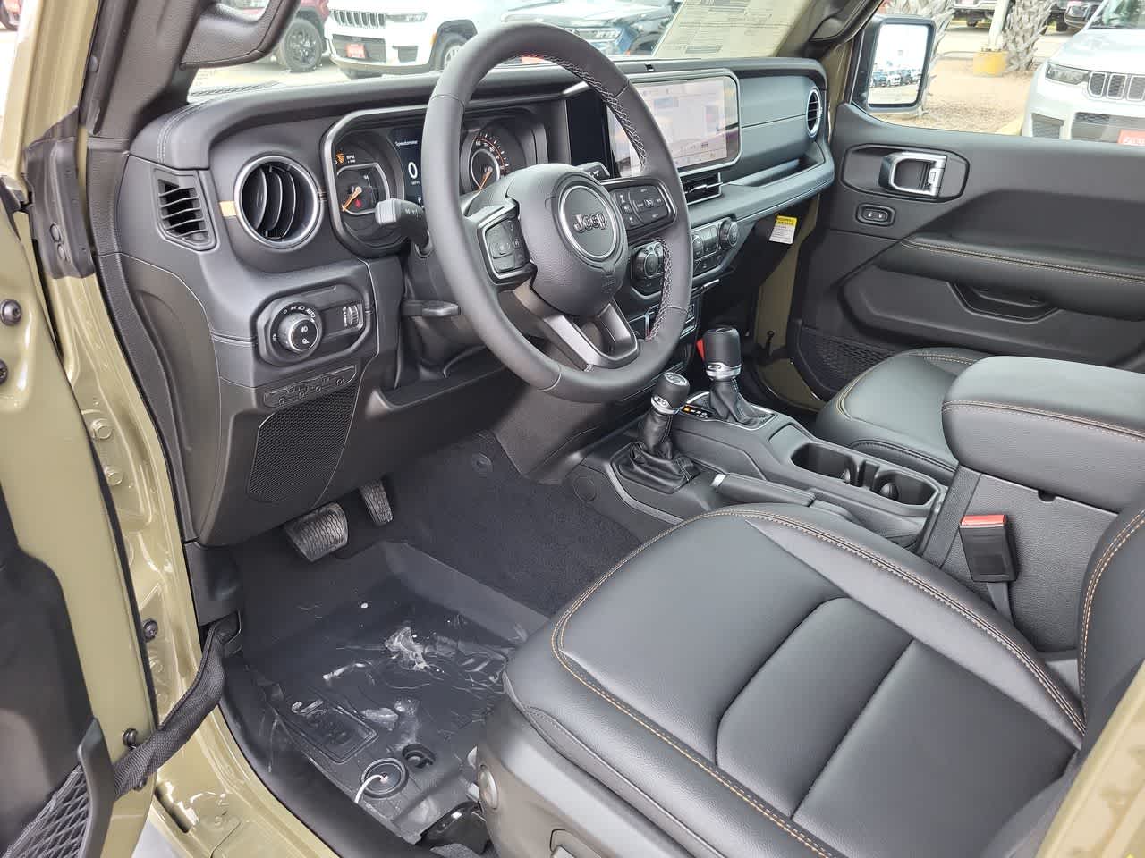 Thumbnail: 2025 Jeep Gladiator - 10