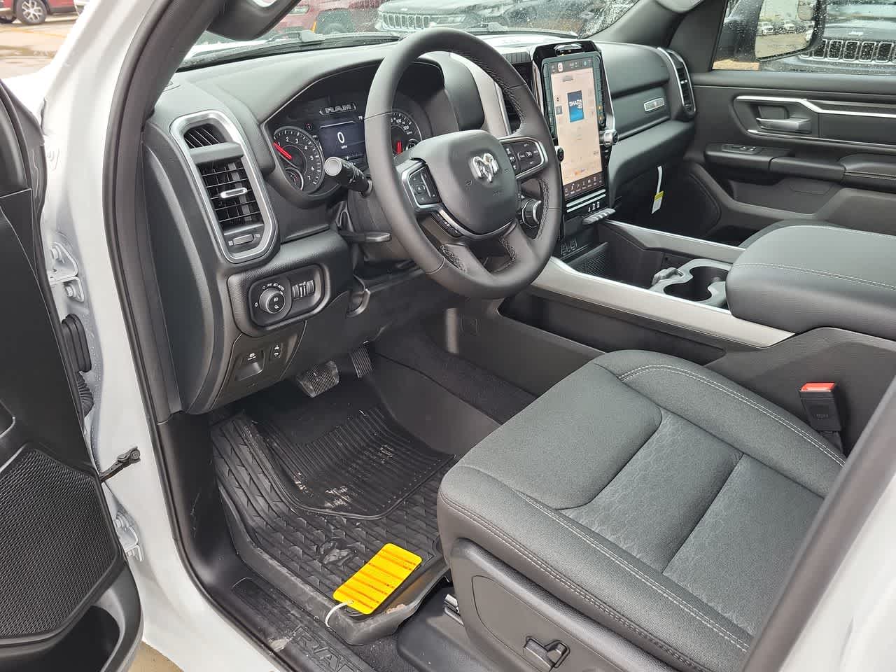 Thumbnail: 2026 RAM 1500 - 10