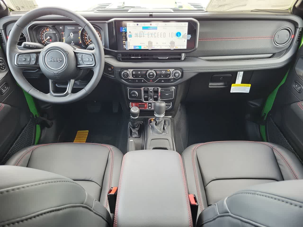 Thumbnail: 2025 Jeep Gladiator - 18