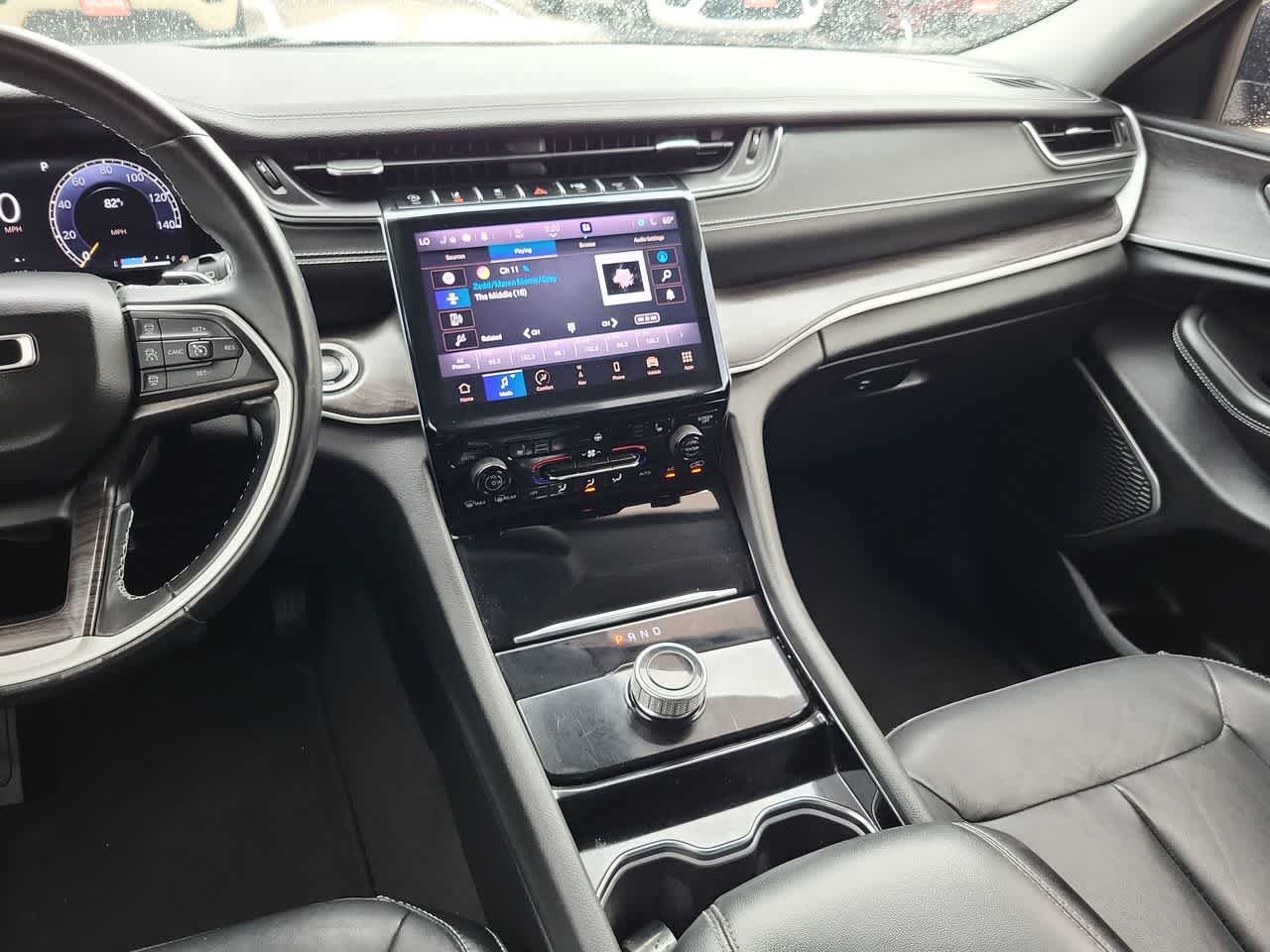 Thumbnail: 2021 Jeep Grand Cherokee L - 24
