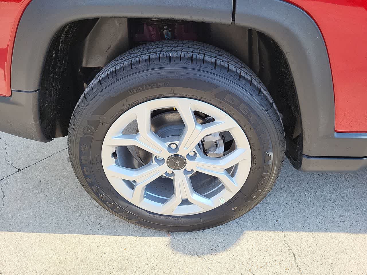 Thumbnail: 2025 Jeep Compass - 16
