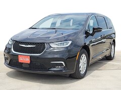 2025 Chrysler Pacifica SELECT Passenger Van