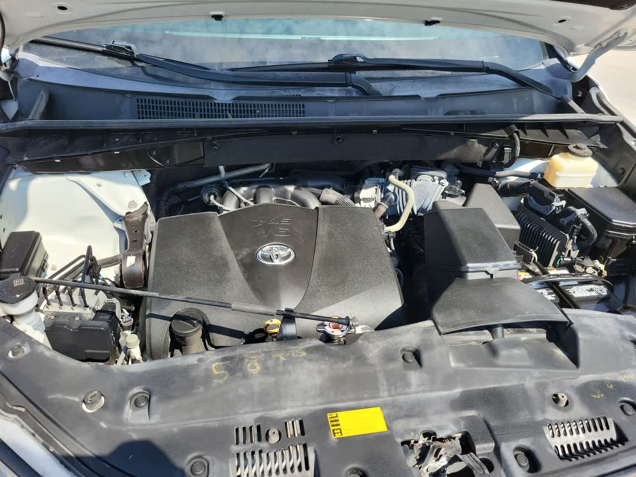 Thumbnail: 2018 Toyota Highlander - 17