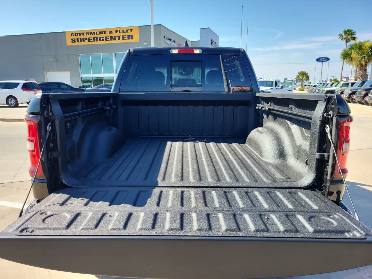 Thumbnail: 2026 RAM 1500 - 27