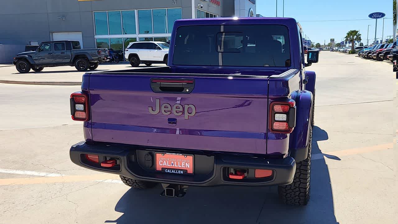 Thumbnail: 2026 Jeep Gladiator - 7