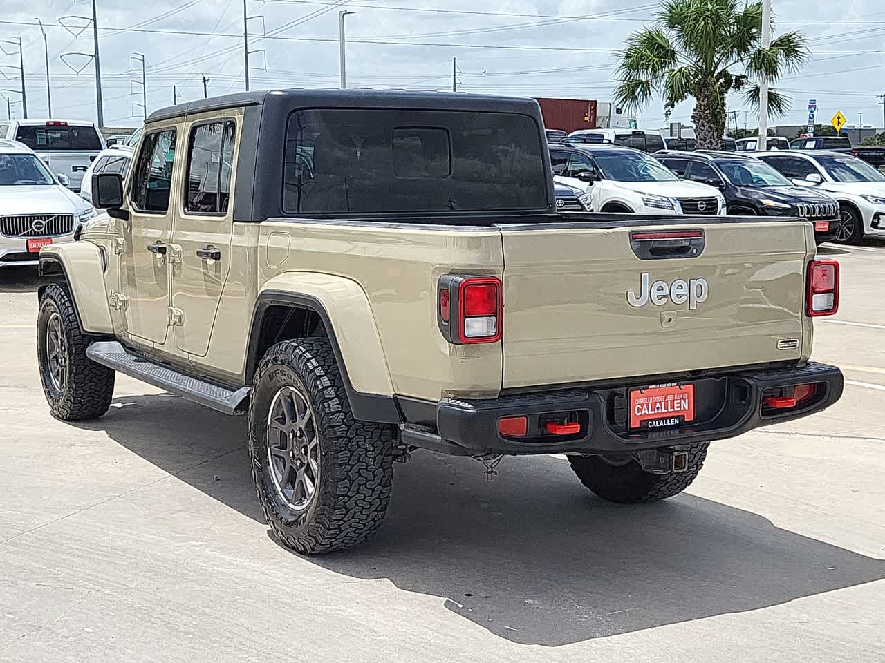 Thumbnail: 2020 Jeep Gladiator - 12