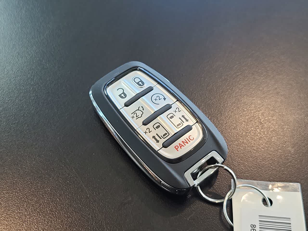 Thumbnail: 2026 Chrysler Pacifica - 28