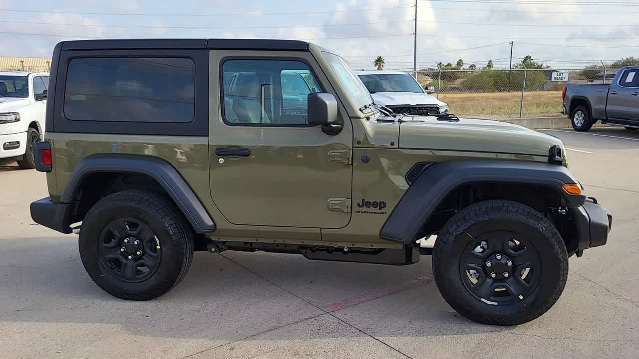 Thumbnail: 2026 Jeep Wrangler - 9