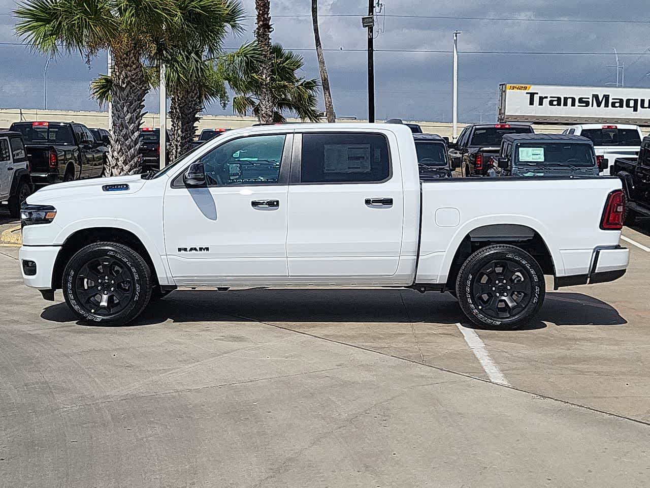 Thumbnail: 2026 RAM 1500 - 11