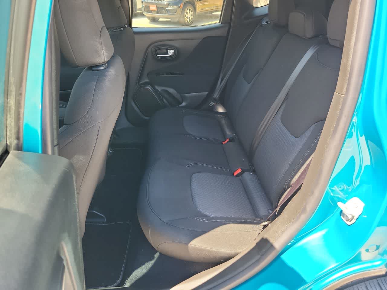 Thumbnail: 2021 Jeep Renegade - 21
