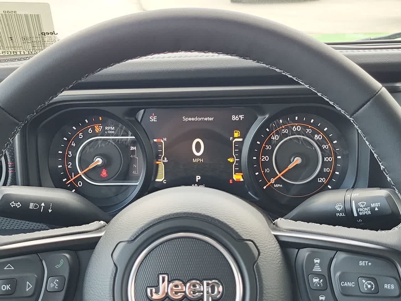 Thumbnail: 2025 Jeep Gladiator - 26