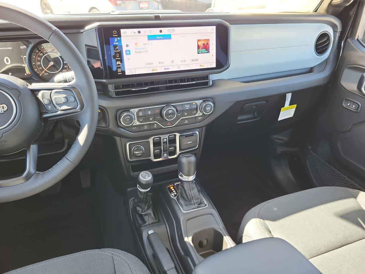 Thumbnail: 2026 Jeep Gladiator - 24