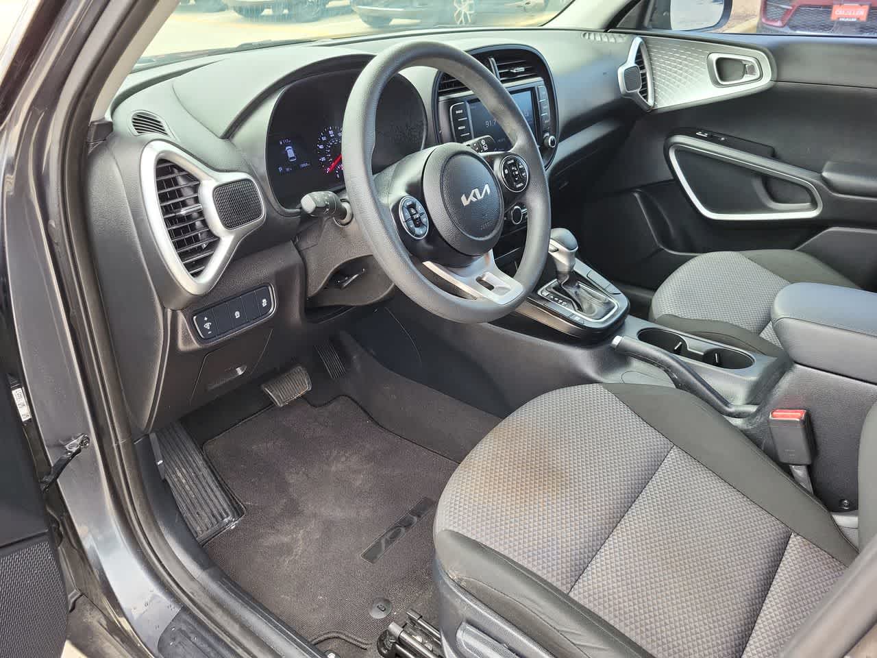 Thumbnail: 2022 Kia Soul - 10