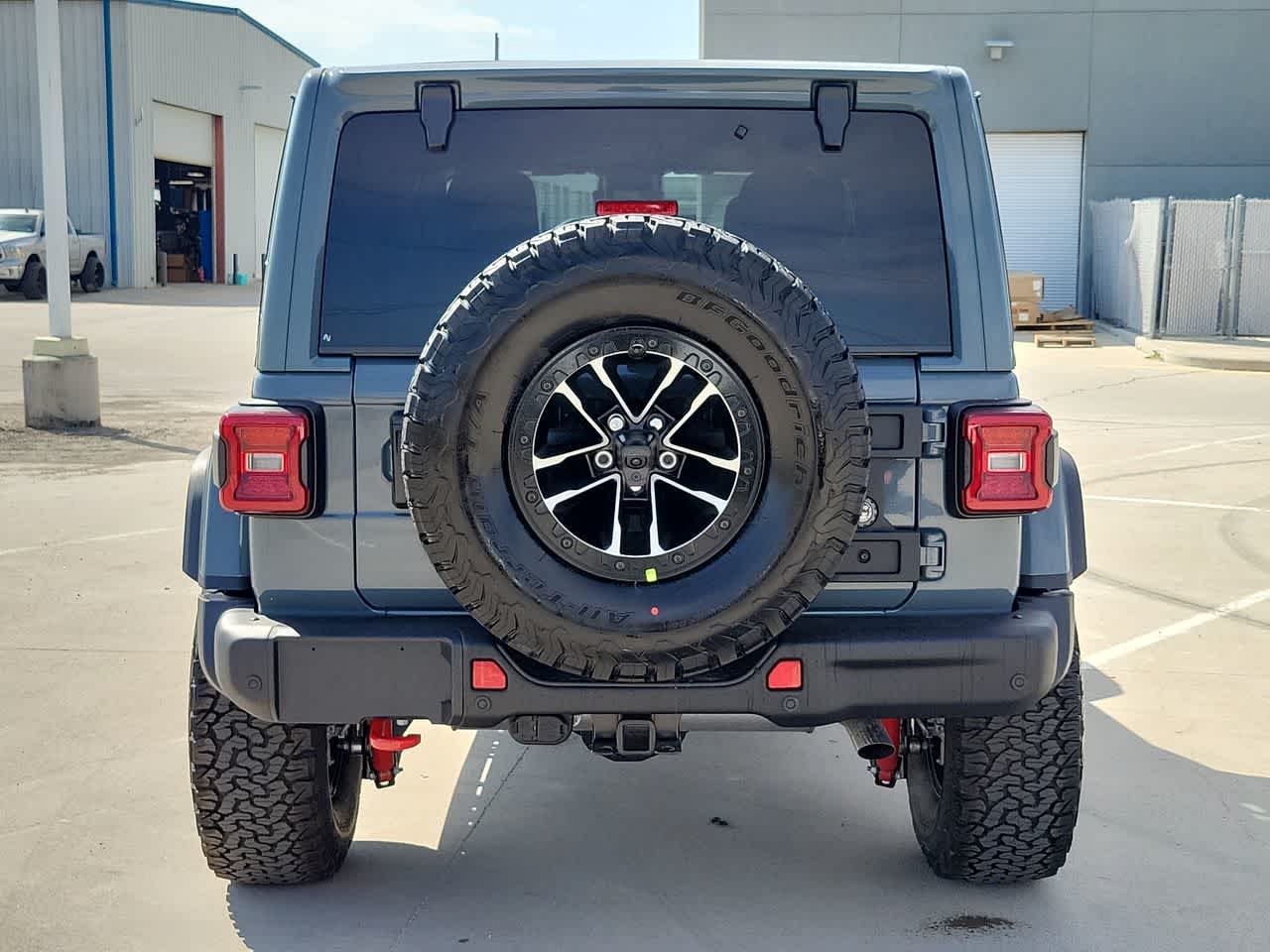 Thumbnail: 2025 Jeep Wrangler - 13