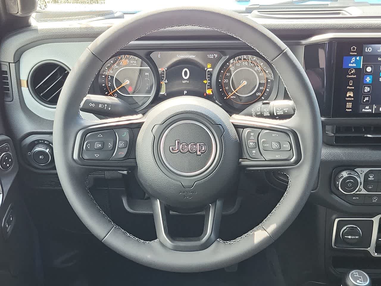 Thumbnail: 2025 Jeep Wrangler - 23