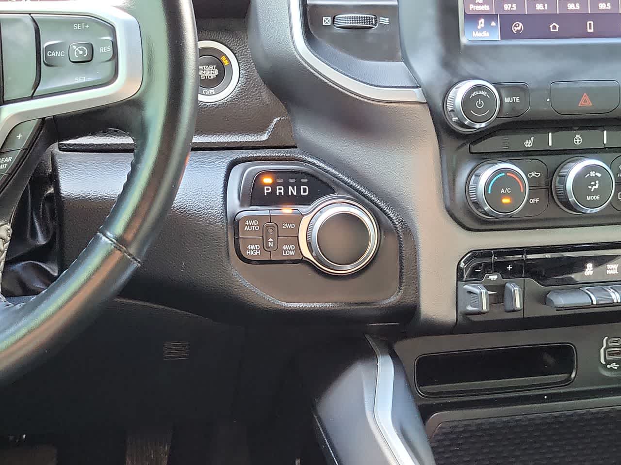 Thumbnail: 2023 RAM 1500 - 25