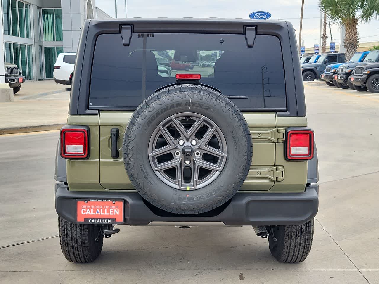 Thumbnail: 2026 Jeep Wrangler - 13