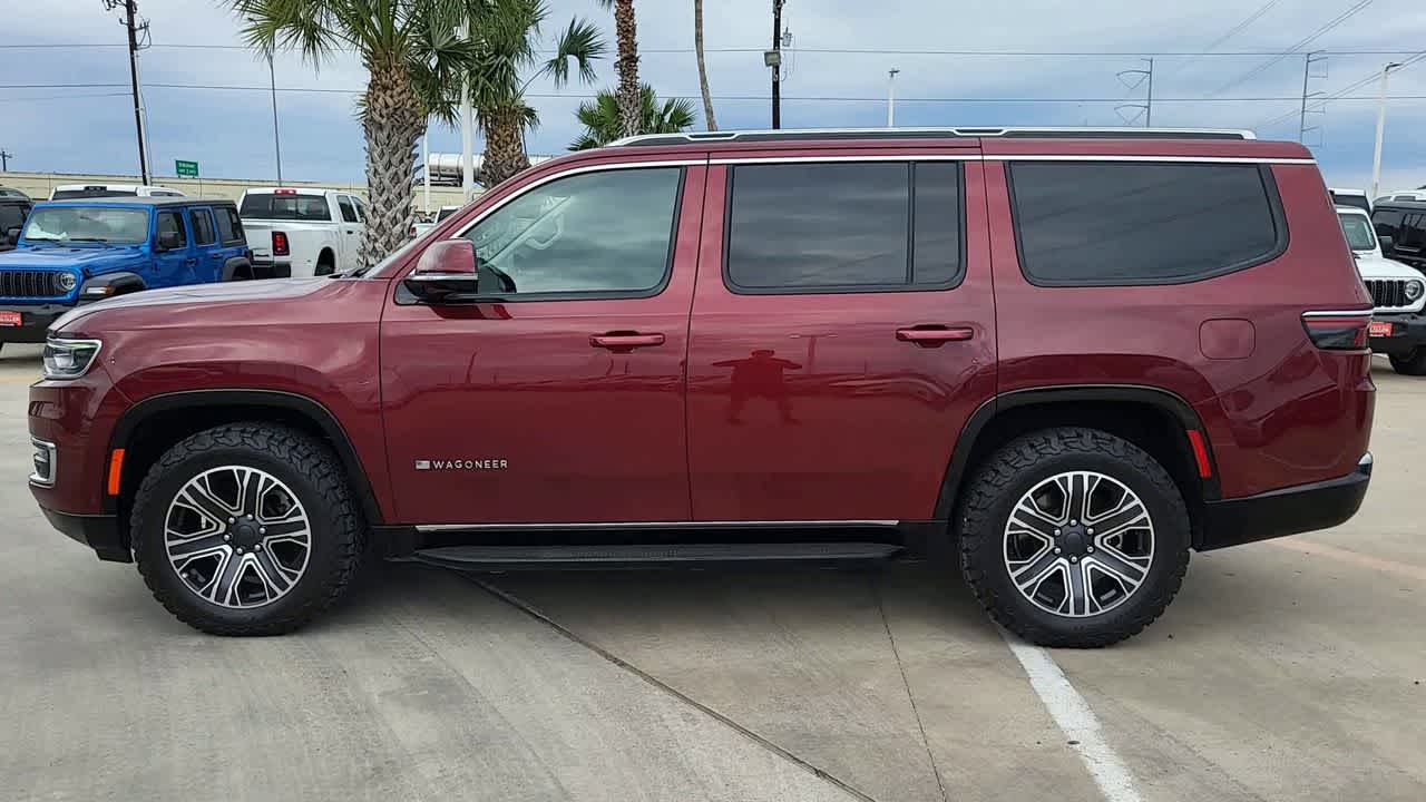 Thumbnail: 2022 Jeep Wagoneer - 5