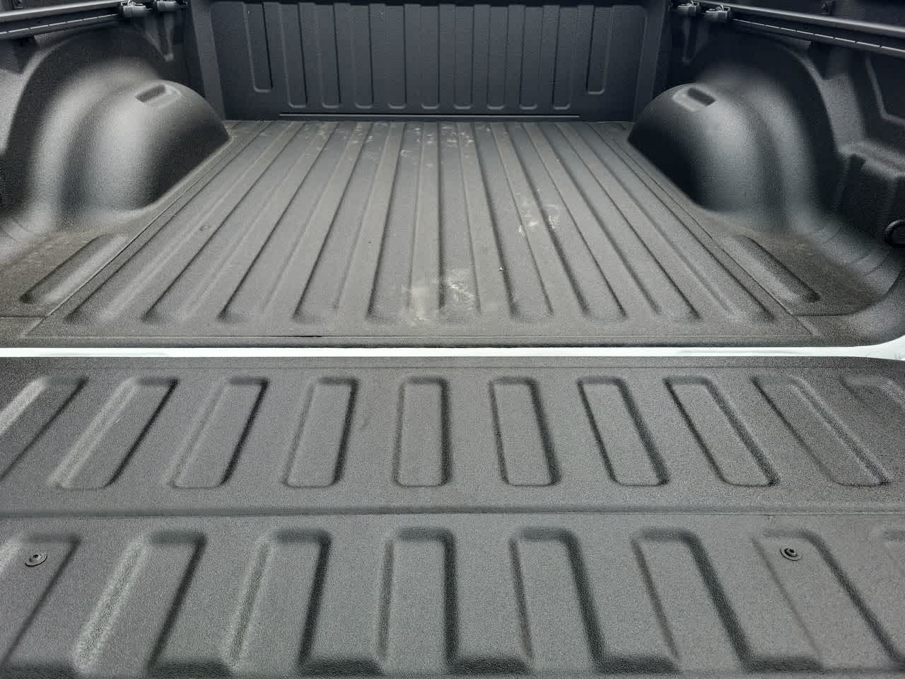 Thumbnail: 2026 RAM 1500 - 27