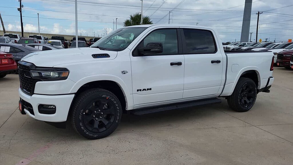 New 2026 Ram 1500 LONE STAR CREW CAB 4X4 5'7 BOX Pickup