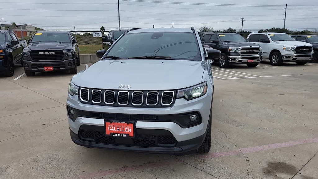New 2026 Jeep Compass LATITUDE ALTITUDE 4X4 Sport Utility