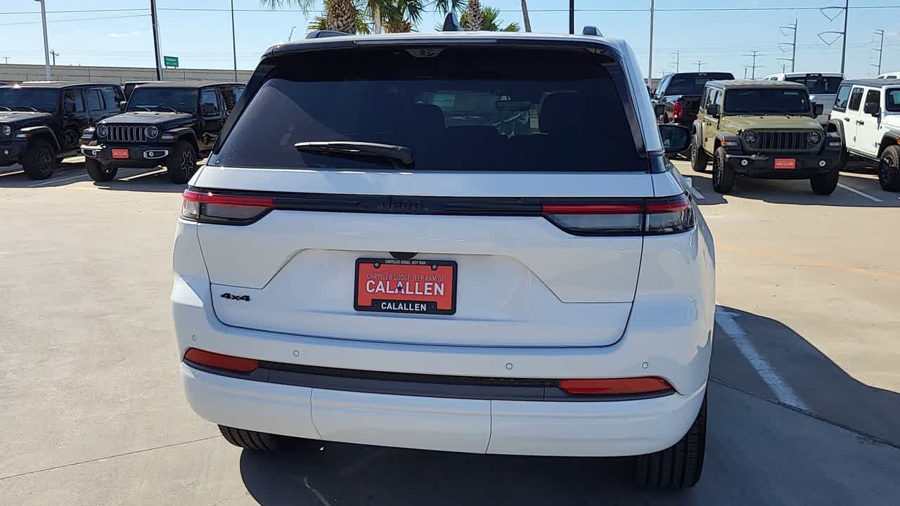 Thumbnail: 2026 Jeep Grand Cherokee - 7