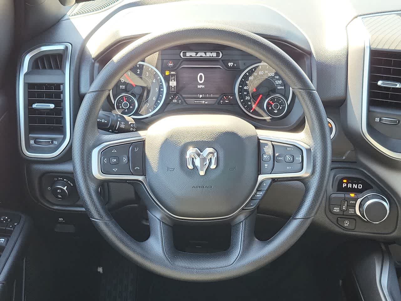 Thumbnail: 2025 RAM 1500 - 23