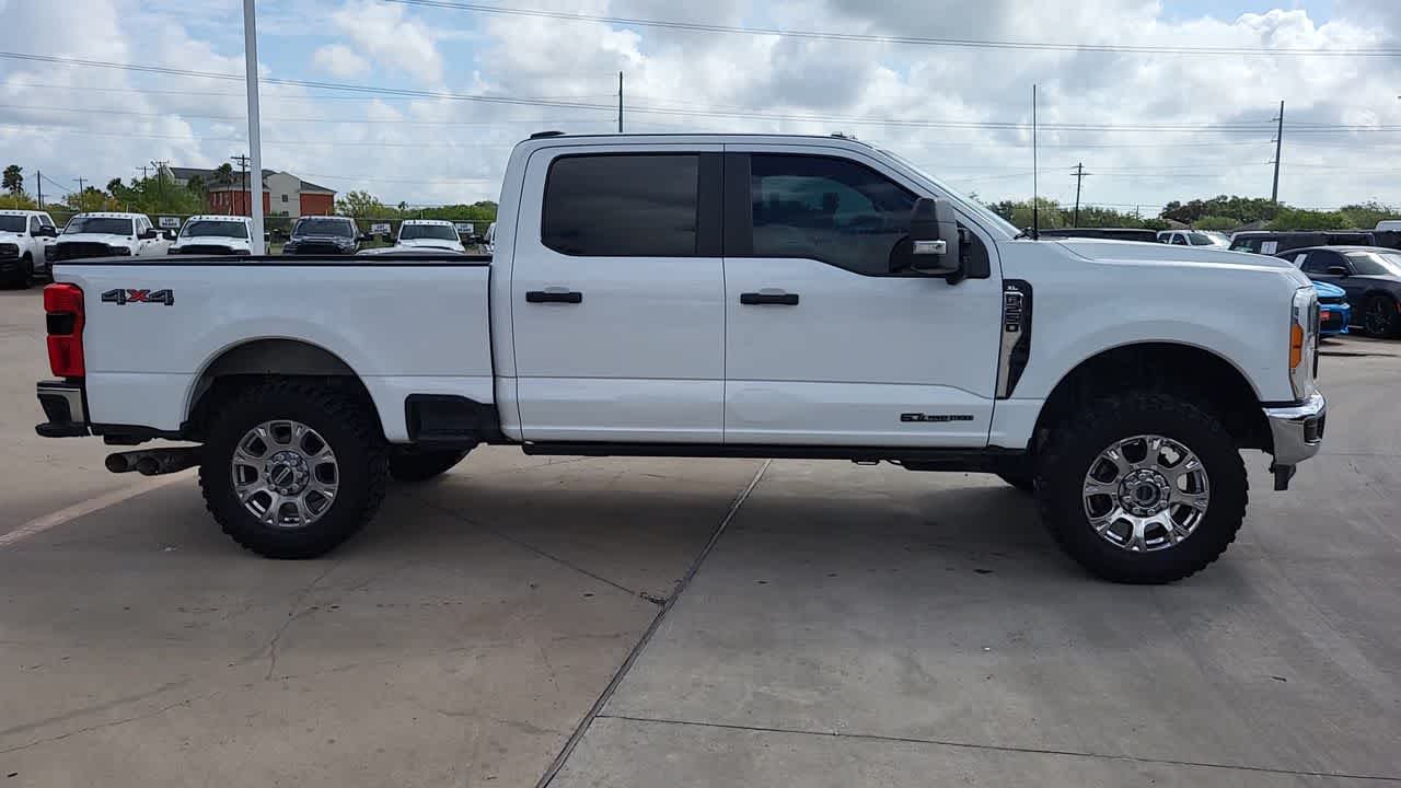 Thumbnail: 2023 Ford F-250 - 9