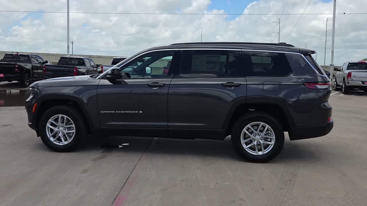 Thumbnail: 2026 Jeep Grand Cherokee - 5