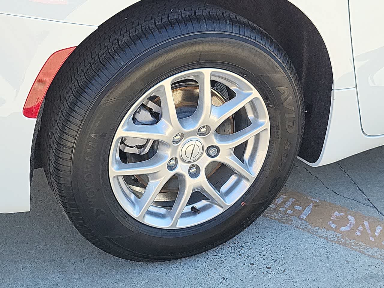 Thumbnail: 2026 Chrysler Pacifica - 16