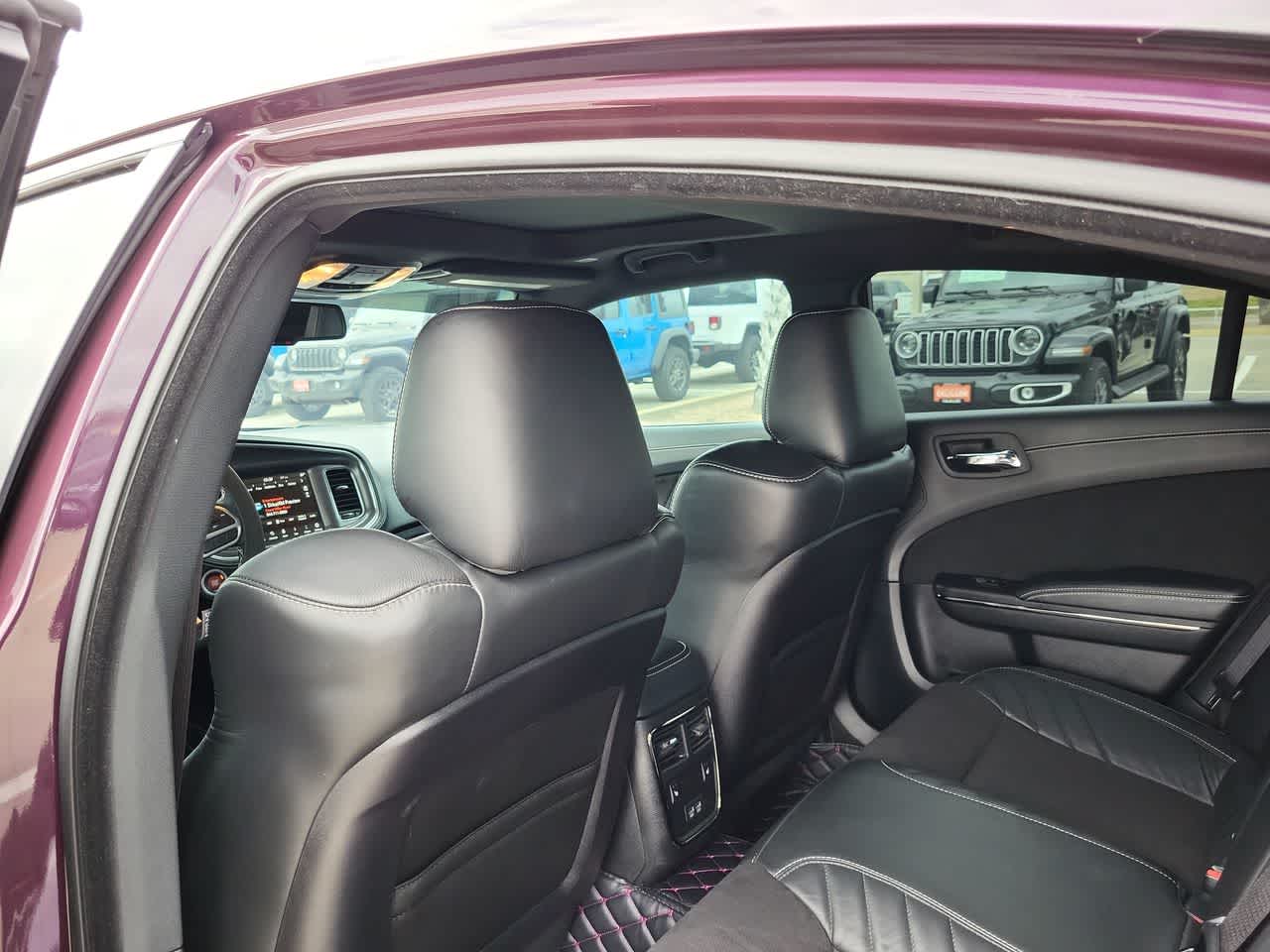 Thumbnail: 2022 Dodge Charger - 20