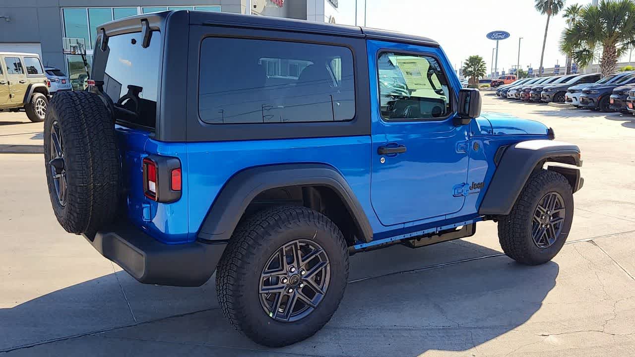 Thumbnail: 2026 Jeep Wrangler - 8