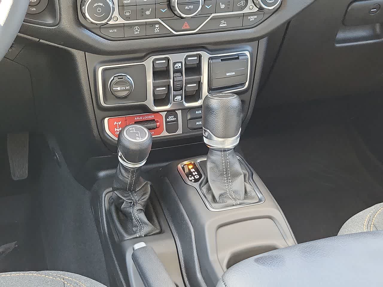 Thumbnail: 2026 Jeep Gladiator - 25