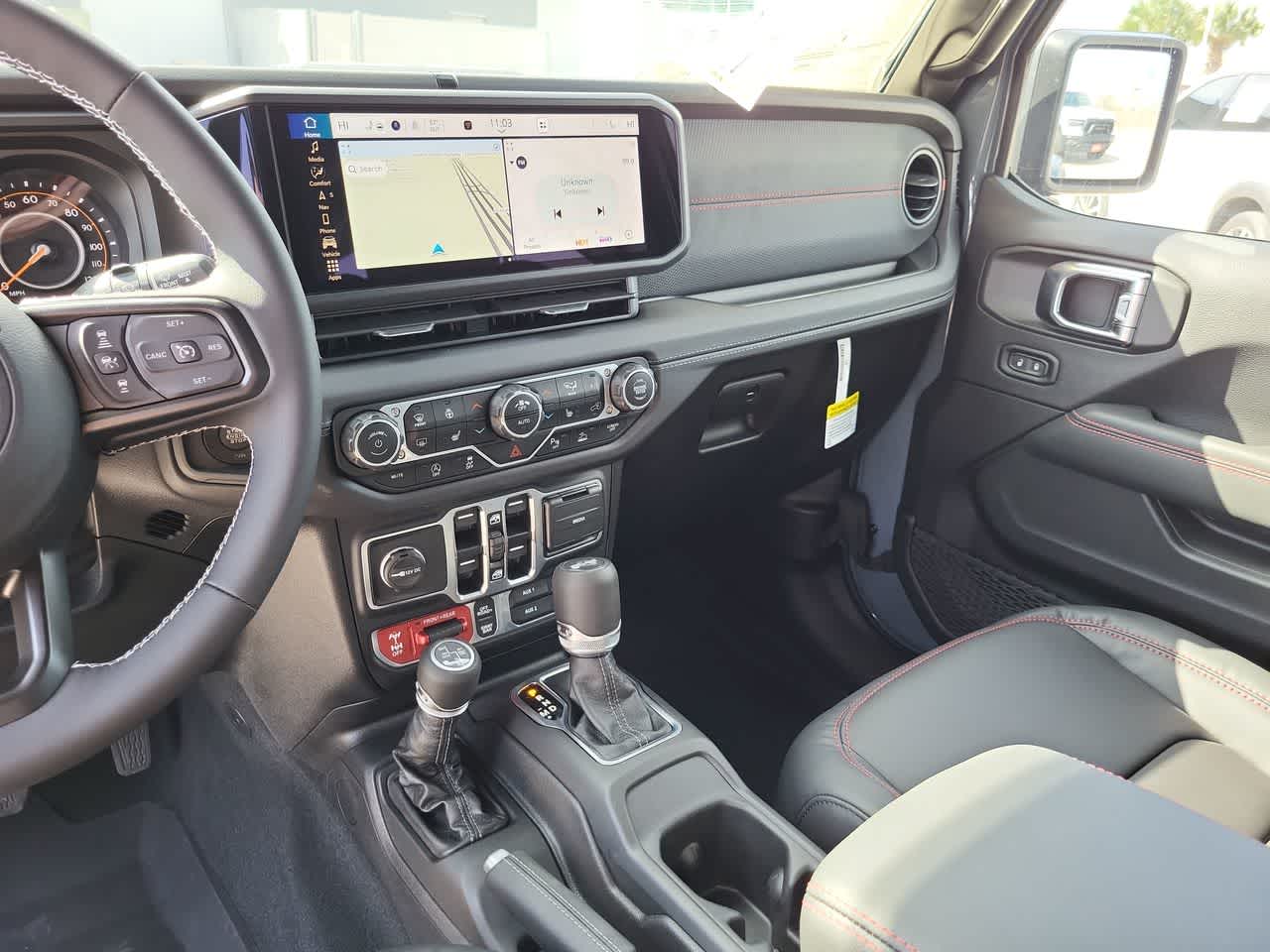 Thumbnail: 2025 Jeep Wrangler - 24