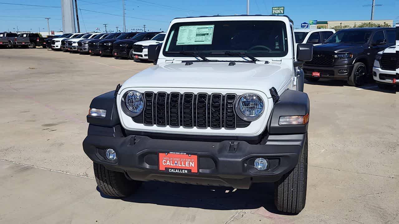 Thumbnail: 2026 Jeep Wrangler - 3