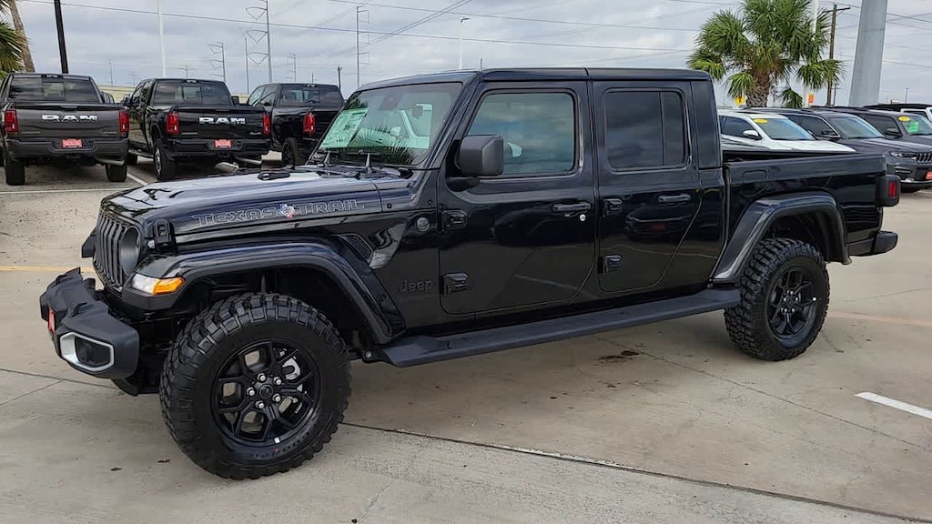 New 2025 Jeep Gladiator TEXAS TRAIL 4X4 Pickup