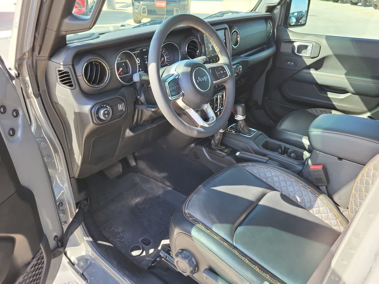 Thumbnail: 2023 Jeep Gladiator - 10