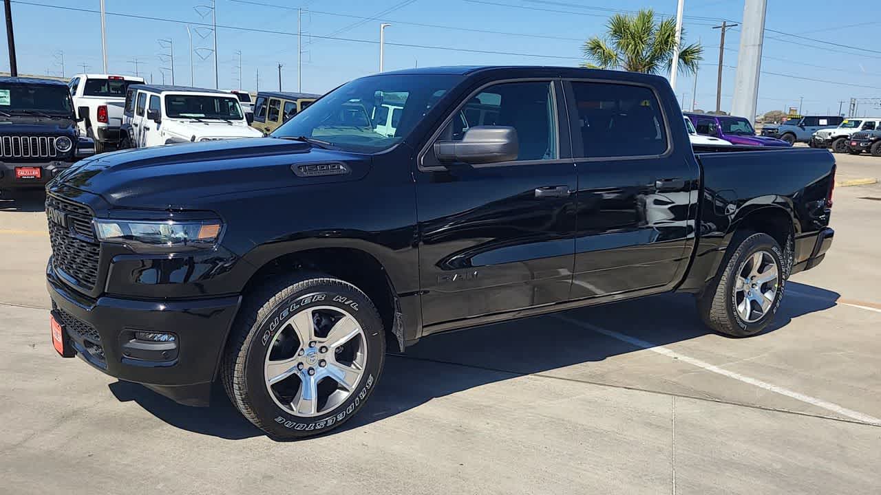 Thumbnail: 2026 RAM 1500 - 4