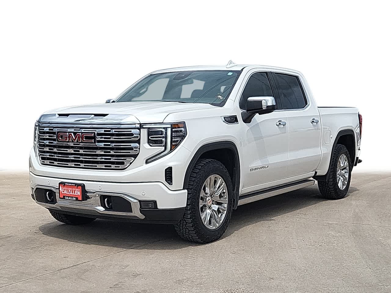 2023 GMC Sierra 4WD Crew Cab Short Box Denali's photo