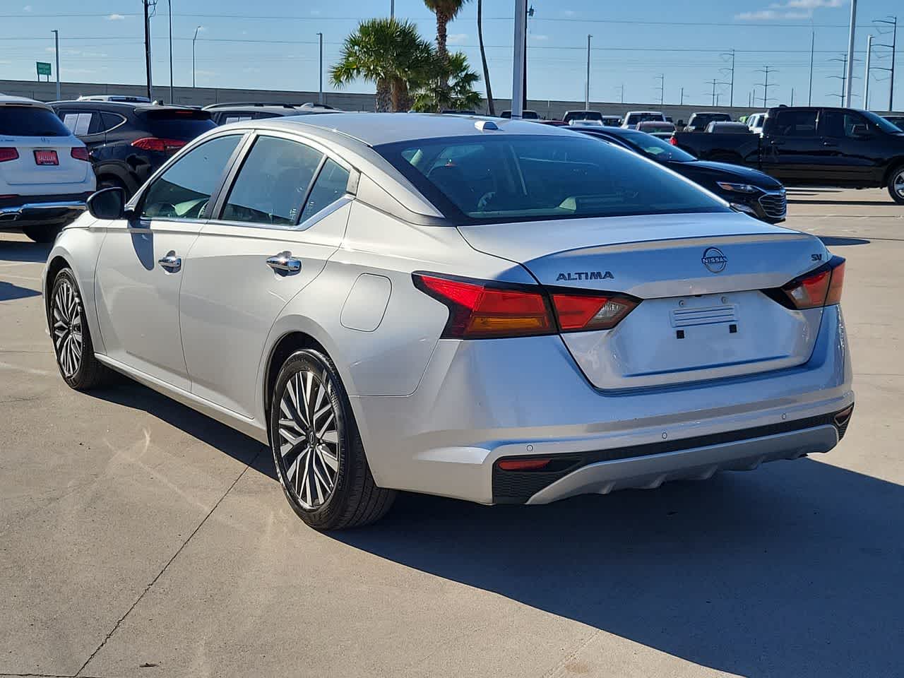 Thumbnail: 2024 Nissan Altima - 12