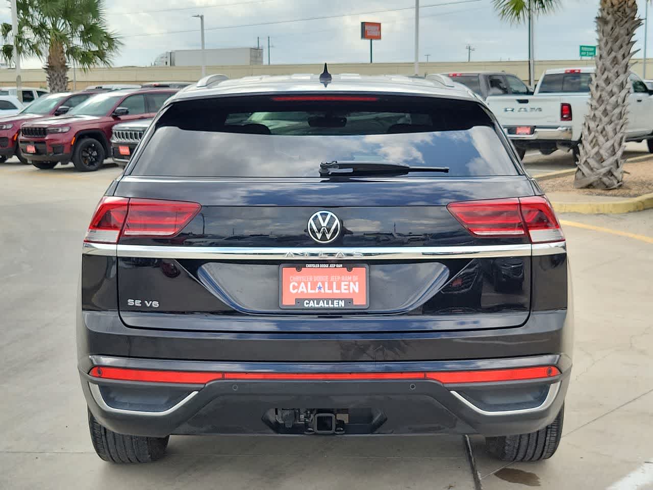 Thumbnail: 2022 Volkswagen Atlas - 13