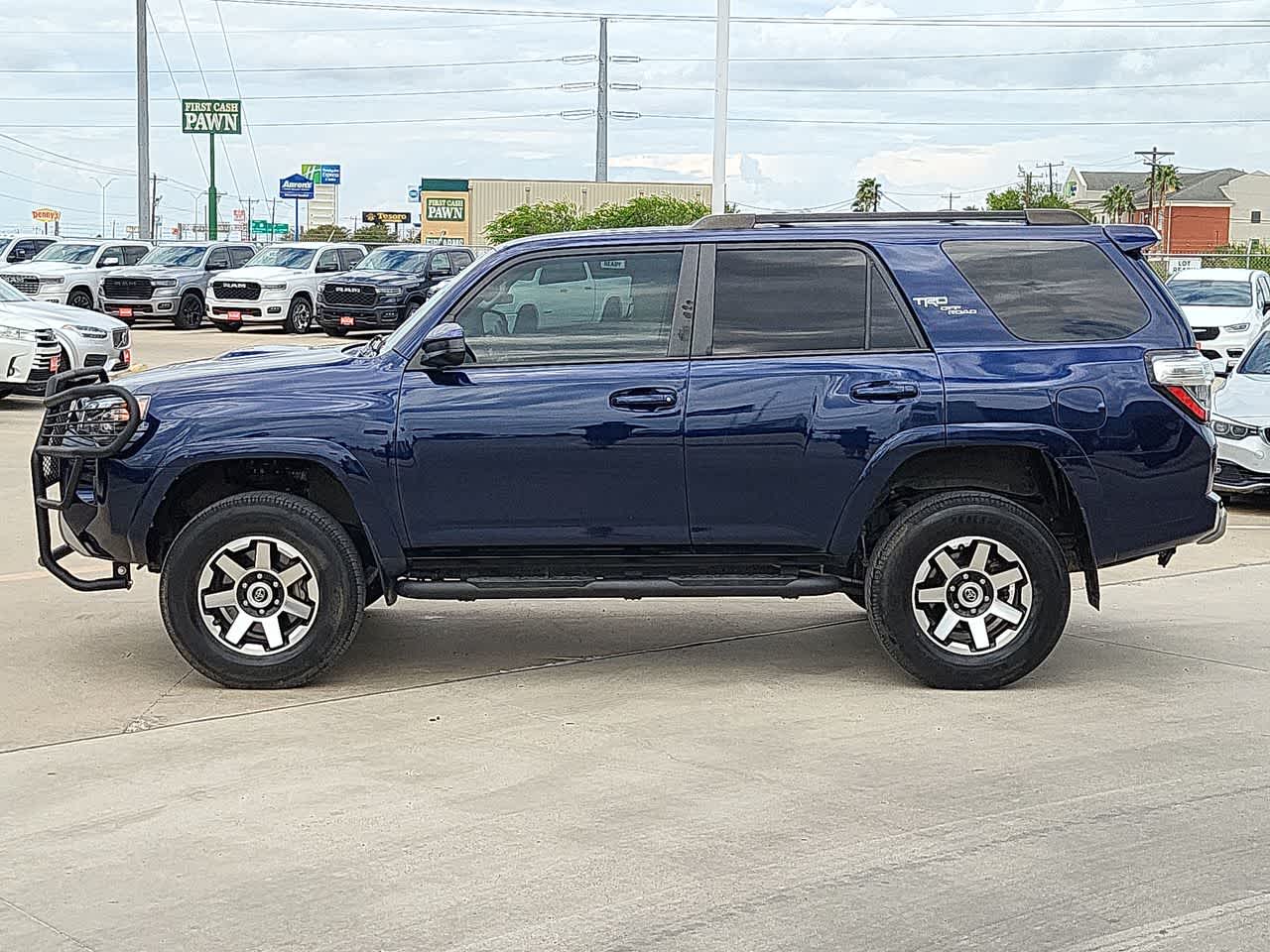 Thumbnail: 2021 Toyota 4Runner - 11