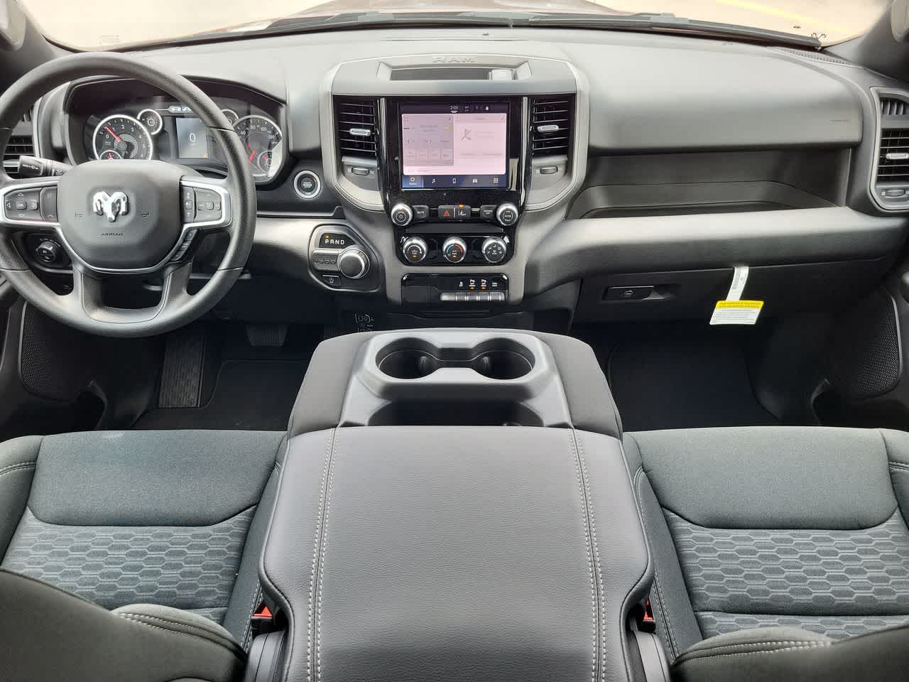 Thumbnail: 2025 RAM 1500 - 18