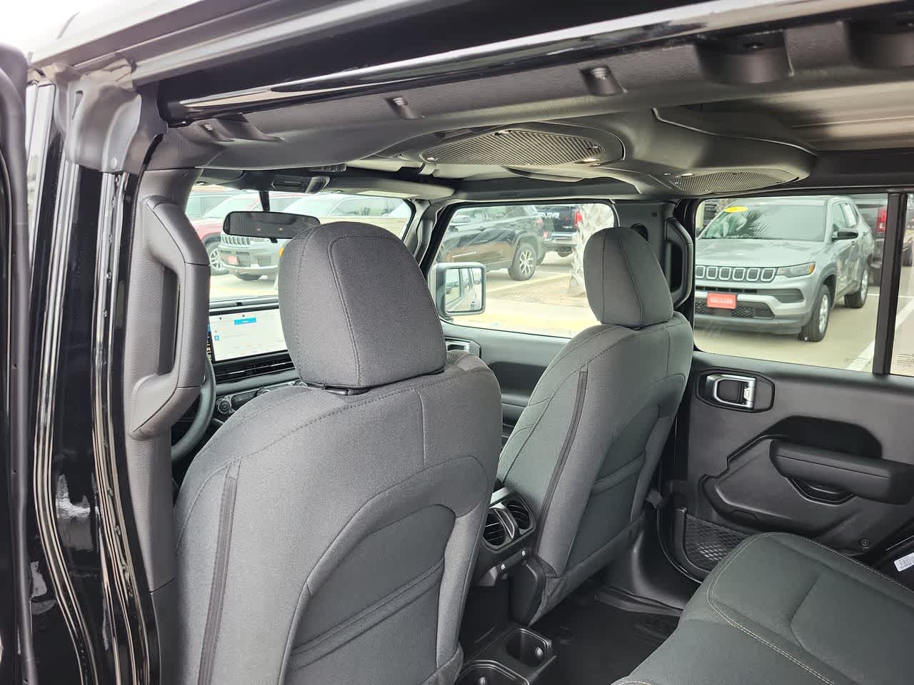 Thumbnail: 2026 Jeep Wrangler - 20